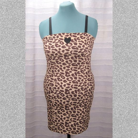 NWT Lazy Oaf Leopard Heart Mini Dress - M - Picture 2 of 11